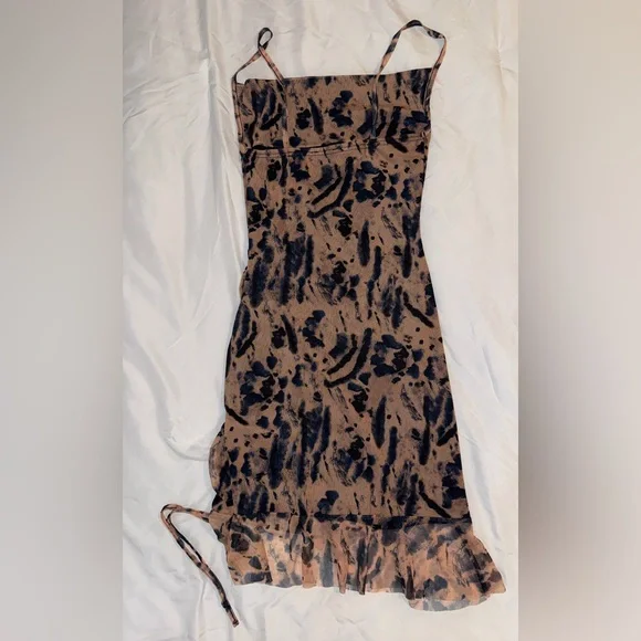 PrettyLittleThing Multi-Color Ruched Mini Dress - Picture 2 of 4